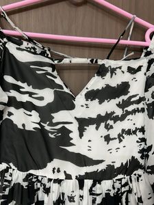 Black &amp; White Print Dress for L size
