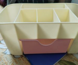 Makeup Organiser