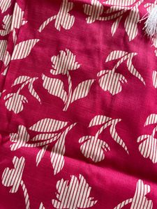 Stylish Kurtis Combo – Never Worn + Freebies