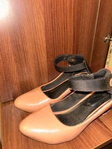 Pink Nude Heels With Black Base