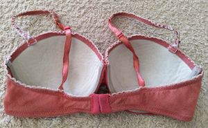 🌸 Pink Lace &amp; Mesh Bra by la Vie en Rose 🌸