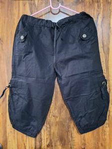 Cargo Capri Pants