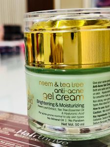 Anti Acne Gel Cream For Brightening &amp; Moisturising