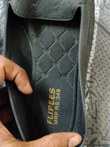 Black Flipees Loafers