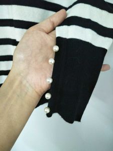 Zara Stripe Full Sleeves Top
