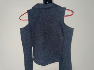 Cold Shoulder Zipper Top