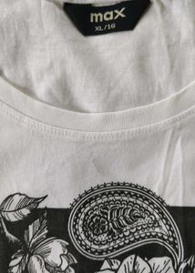 Casual Sweatshirt And T Shirt Combo