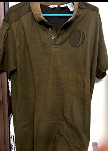 Premium Levis Tshirt Doesnt Fit Me Anymore