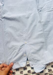 blue color top