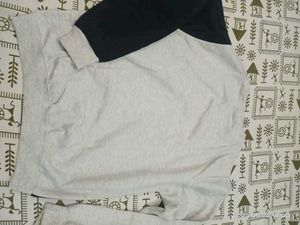Beige Sweatshirt