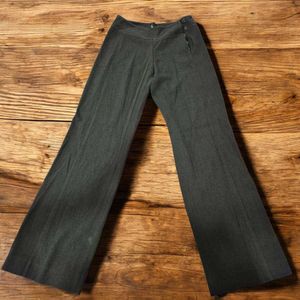 Chic Grey Wide-Leg Trousers - Effortless Style & C