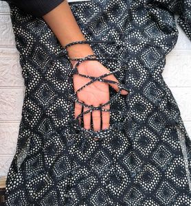 Corset Back Patterned Kurti 🖤
