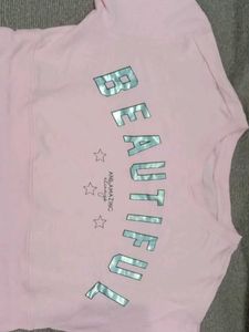 Cute Girl&#39;s classic style tops 🖤🤍💓