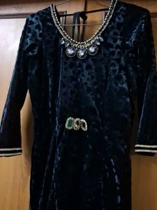 Elegant Black Velvet Embellished Dress.