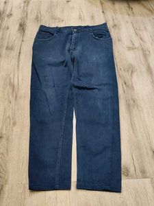 Ma2207 Sabrin jeans waist 32 inches
