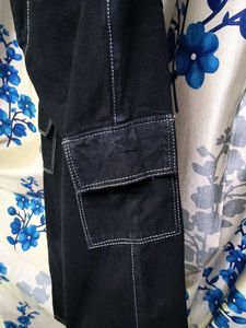 Black Cargo Jeans