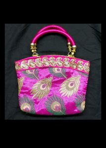 Cute Purses For The Little Princess