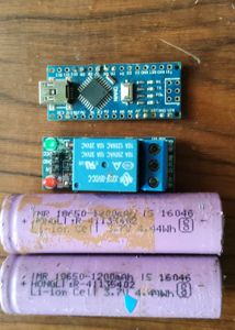 Arduino Nano with Relay and Batteries
