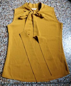 Mustard Tie-Neck Sleeveless Top 🔥