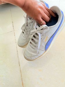 Puma Sneakers