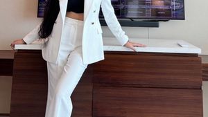 Zara White Pants