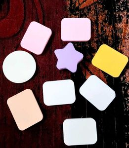 NOTE Makeup Sponges - New. With Makup Brush
