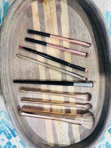 Makeup Brushes