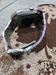 Noise Elite Silver Smartwatch
