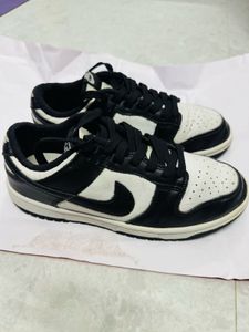 Nike Dunks Panda Sneakers