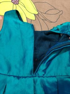 Frock 💚💙