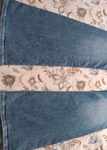 H&amp;M Flared Jeans