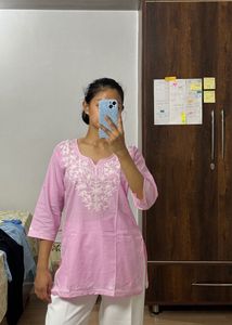 Pink Embroidered Short Kurti💕