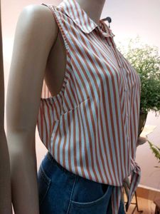 Thrifted Striped Tie-Front Sleeveless Blouse