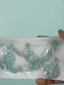 Fancy Neckset with Earring And Mangtikka