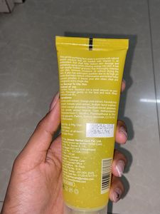 Jovees Lemon Face Wash