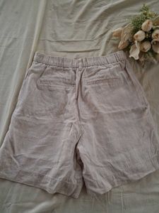 Nude Bermuda