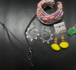 Boho Chic Jewelry &amp; Hair Accessory Set - Vibrant