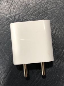 Apple 20W USB-C Power Adapter
