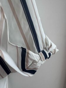 Striped Blouse - Chic &amp; Versatile