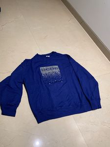 Fixed price, full sleeves, blue T-shirt