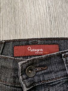 Ma1571 Integriti Beggy jeans waist 34