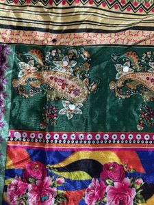 Vintage Floral Print Dupatta