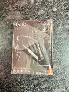 BOAT rockers bluetooth Headset Stock Available