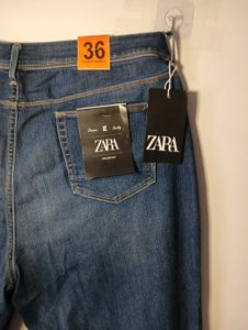 Cropped Denim Jeans