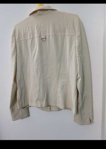 Jacket / Short Coat / Blazer
