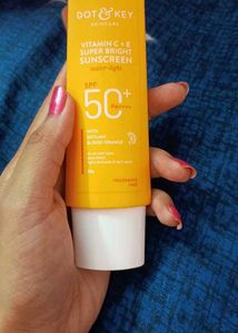 Dot &amp; Key Vitamin C+E Sunscreen SPF 50+