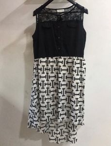 Forever21 Layer Abstract Pattern Dress