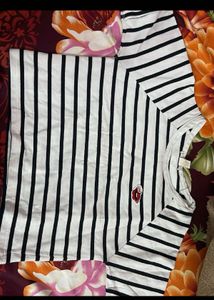 5 Over Size Crop T Shirt
