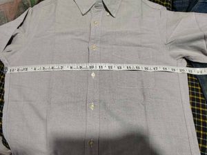 Uniqlo Light Gray Long Sleeve Shirt