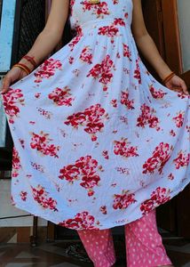 One Piece Dress In Light Pink Colour